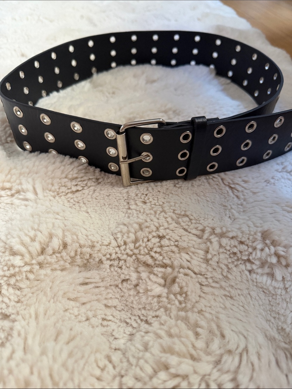 Black Double-Row Grommet womenβs Belt with Silver Buckle